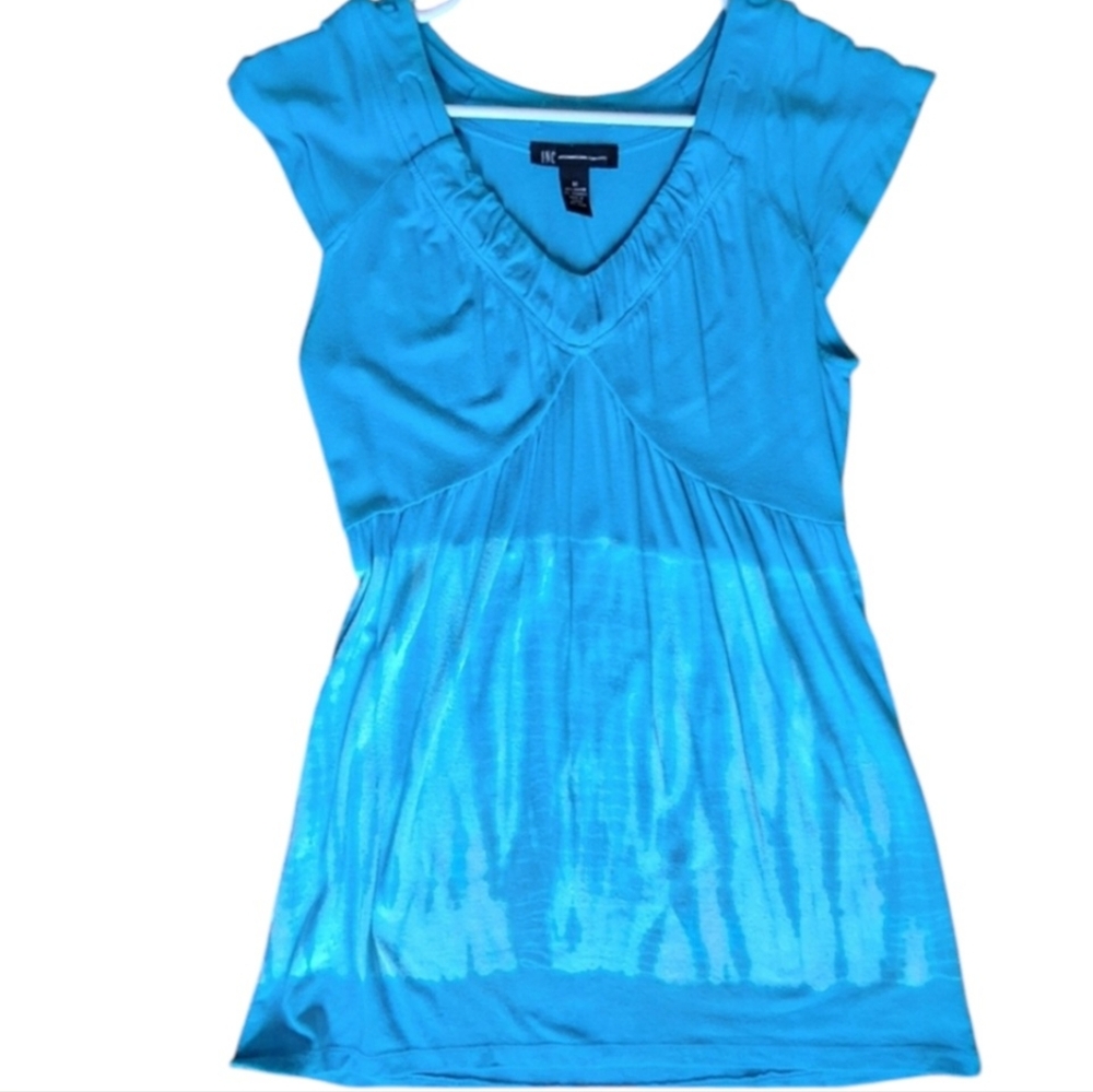INC Internacional Concepts Top Size: Medium, Turquoise Blue Tie Dye Short Sleeve